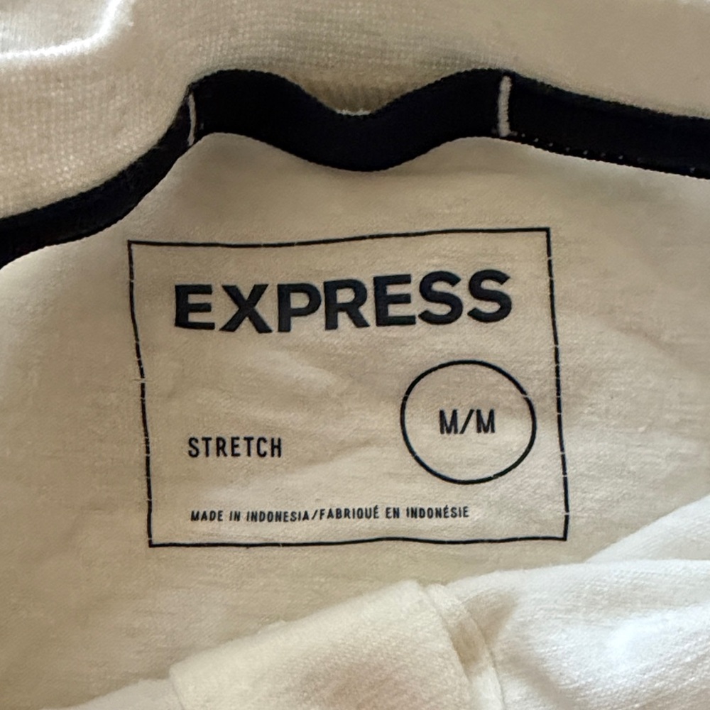 3-button henley, long sleeved, white - Picture 2 of 3